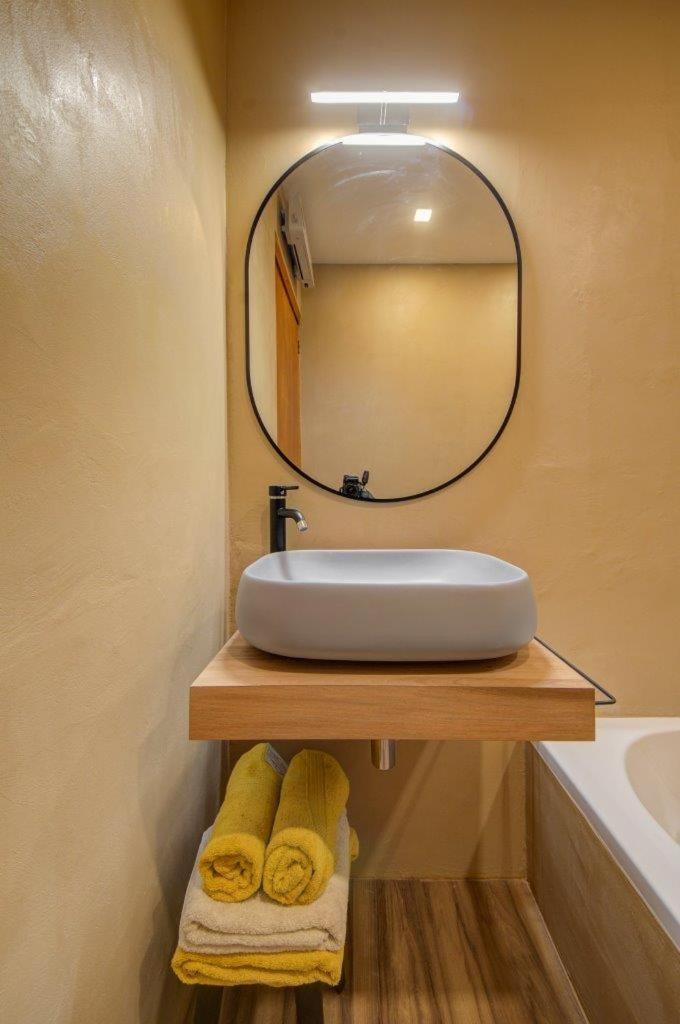 Stylish Apartment In St Julians 1 Min Away From The Sea Saint Julian's ภายนอก รูปภาพ
