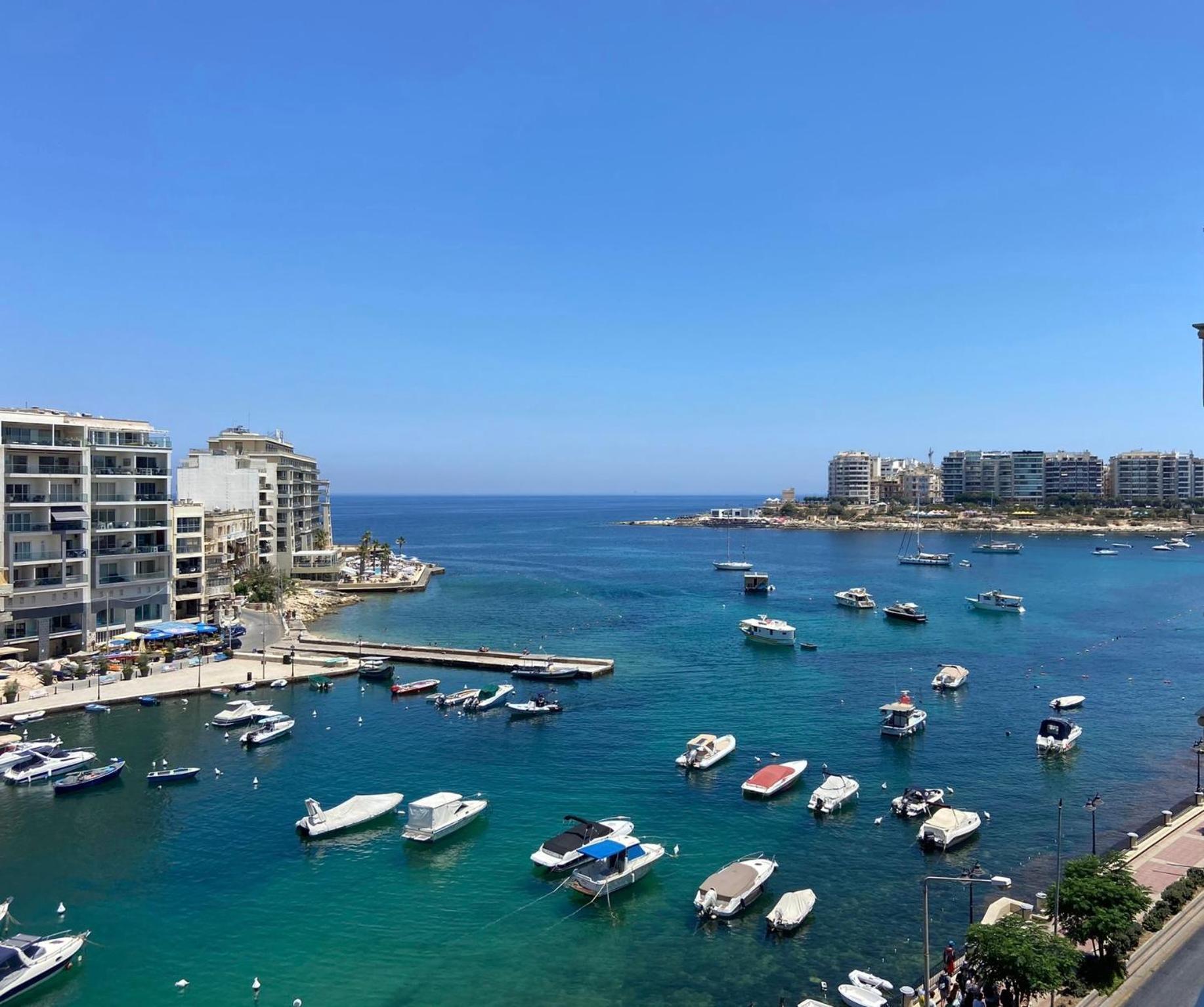 Stylish Apartment In St Julians 1 Min Away From The Sea Saint Julian's ภายนอก รูปภาพ